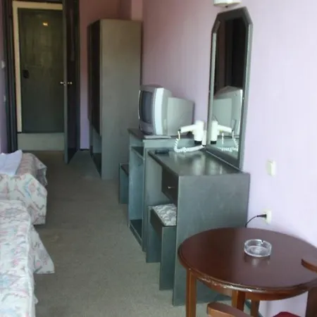 Hotel Verano 2*