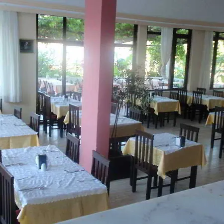 Verano Hotel 2*